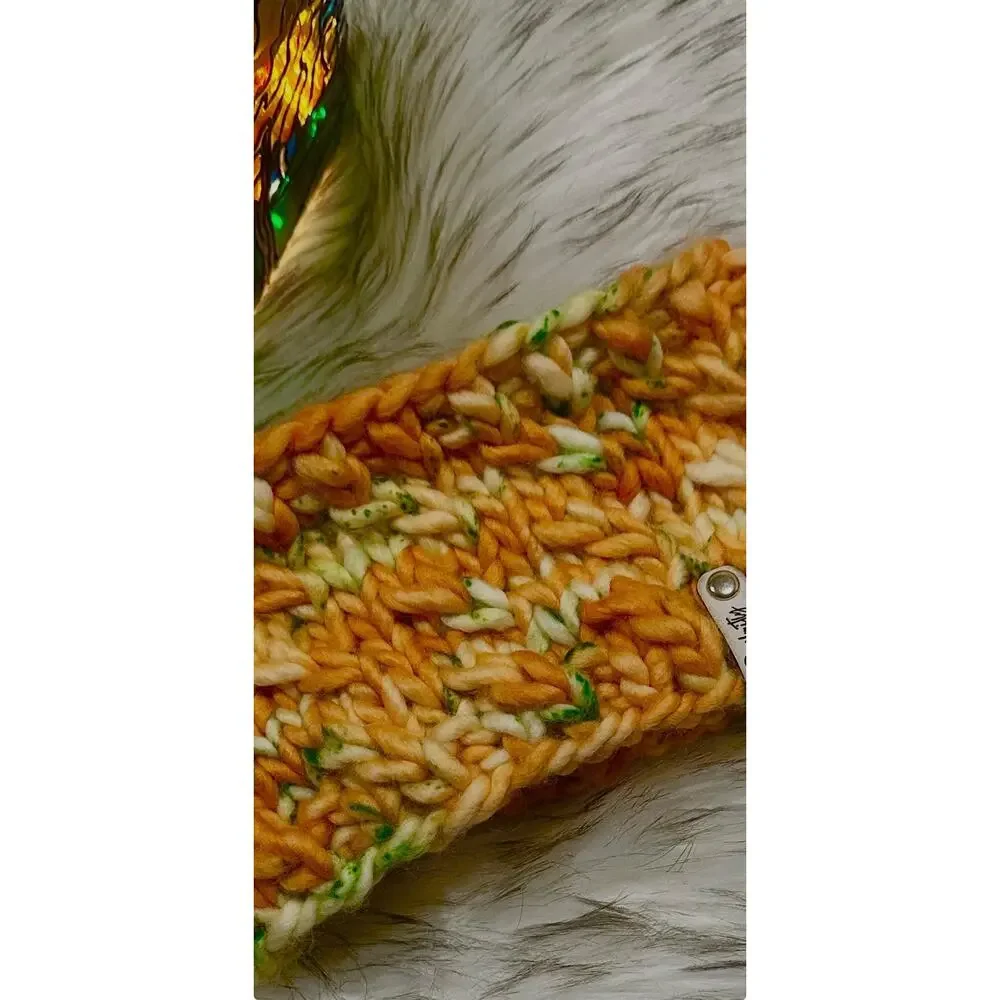 Hand Knit Merino Wool Headband - Lean On Me Design
